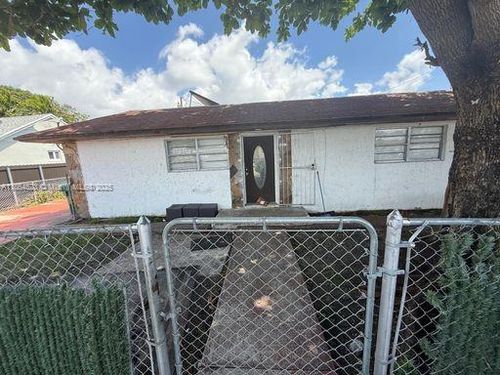b-3091 Nw 30th St, Miami, FL, 33142-6407 | Card Image
