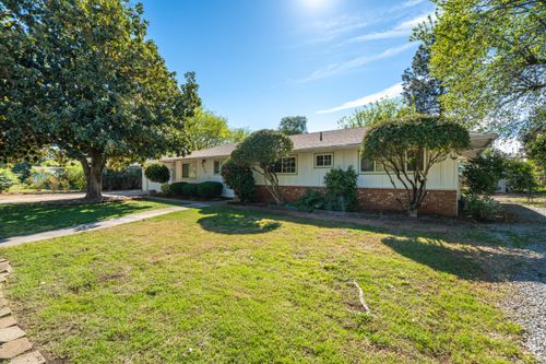 6908 Riata Dr, Redding, CA, 96002-9720 | Card Image