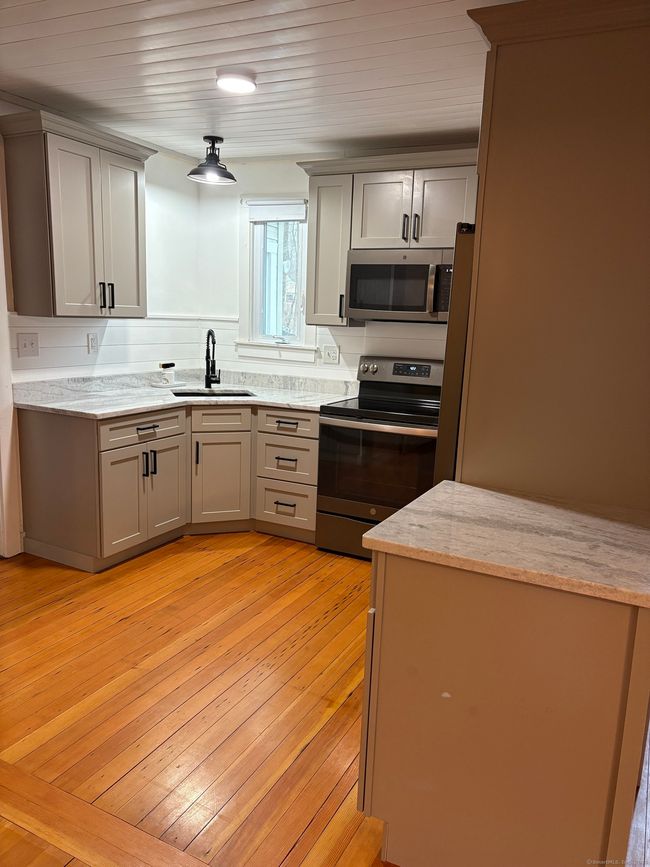 233 Lake Rd, House other with 2 bedrooms, 2 bathrooms and null parking in Andover CT | Image 10