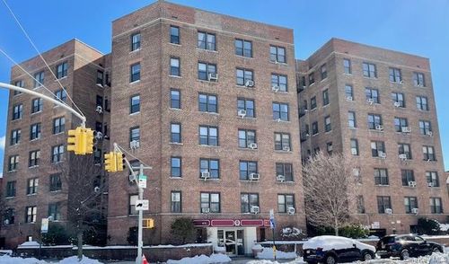 2c-48-21 40th St, Sunnyside, NY, 11104-4130 | Card Image
