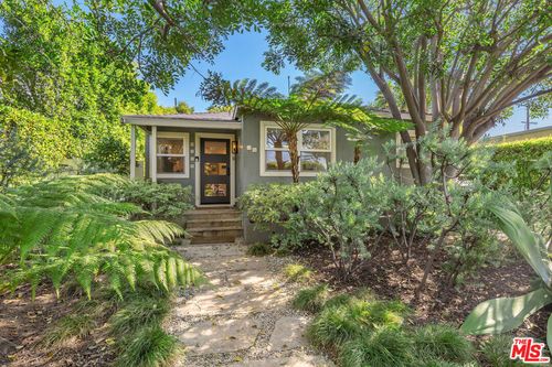 3954 Redwood Ave, LOS ANGELES, CA, 90066-4108 | Card Image