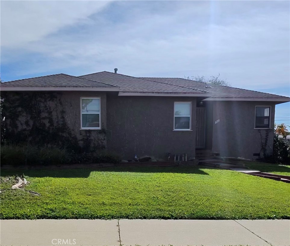 Residential in Gardena 3