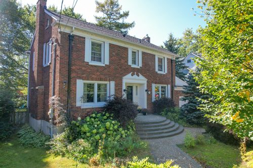 749 Mcintyre St W, North Bay, ON, P1B3A1 | Card Image