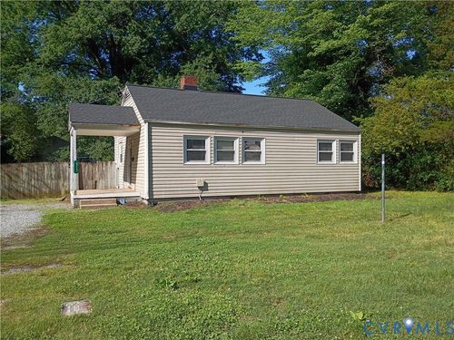 5717 Jahnke Rd, Richmond, VA, 23225-2831 | Card Image