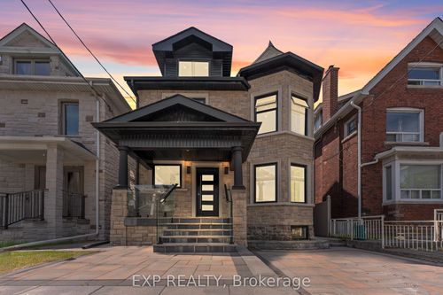 298 Keele St, Toronto, ON, M6P2K4 | Card Image