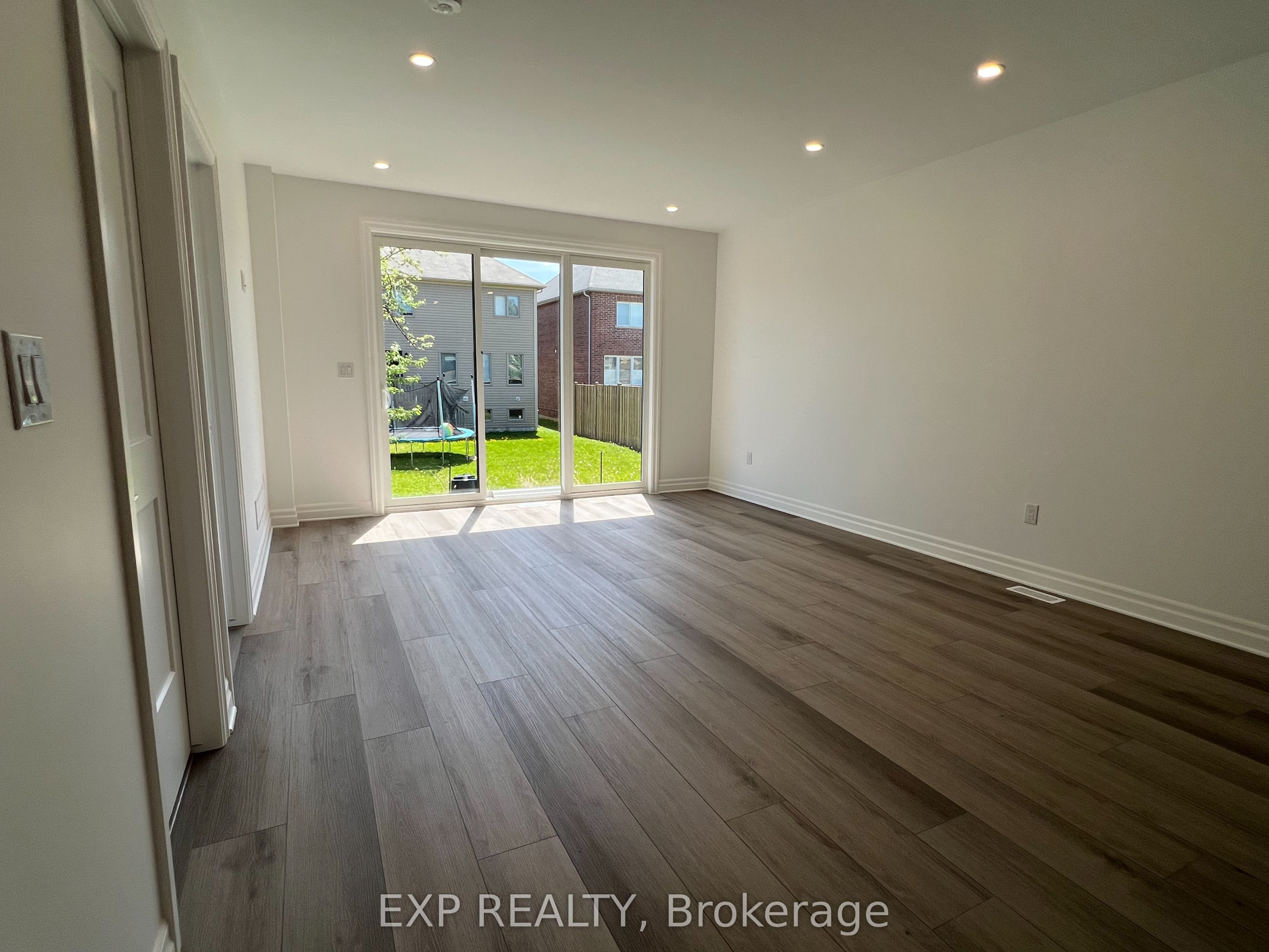 Residential Lease in Niagara Falls 4