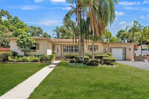 23 Sw 8th Street, Hallandale Beach, FL, 33009 | Card Image