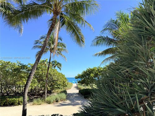 822-10185 Collins Ave, Bal Harbour, FL, 33154-1600 | Card Image