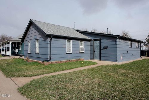 304 1st St Sw, Dickinson, ND, 58601-5535 | Card Image