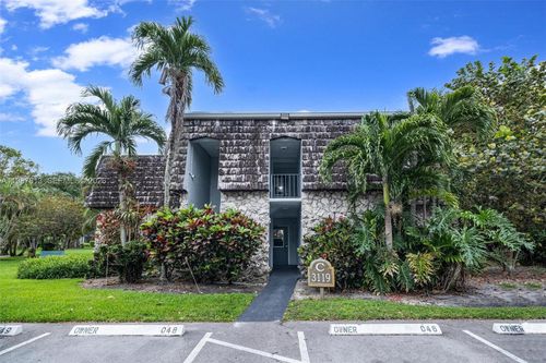 c204-3119 Oakland Shores Dr, Oakland Park, FL, 33309-7541 | Card Image