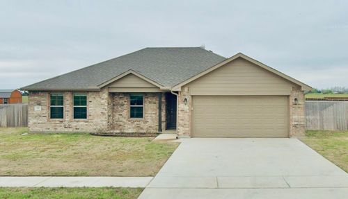 550 Crow Rd, Whitesboro, TX, 76273-8060 | Card Image