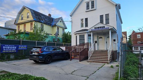 1-and-2-38-21 150th St, Flushing, NY, 11354-4927 | Card Image