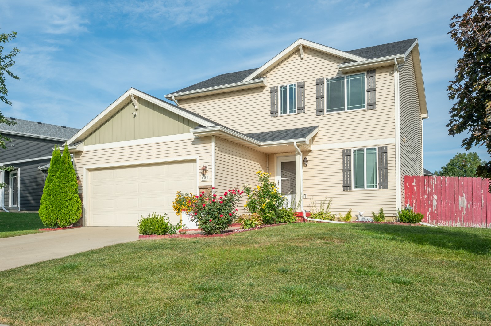 Kenyon Ave, Des Moines, IA 50320