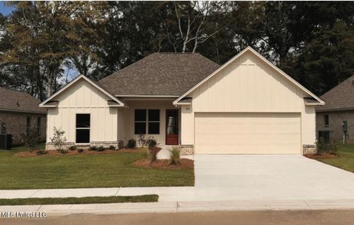 412 Butternut Dr, Canton, MS, 39046-1500 | Card Image