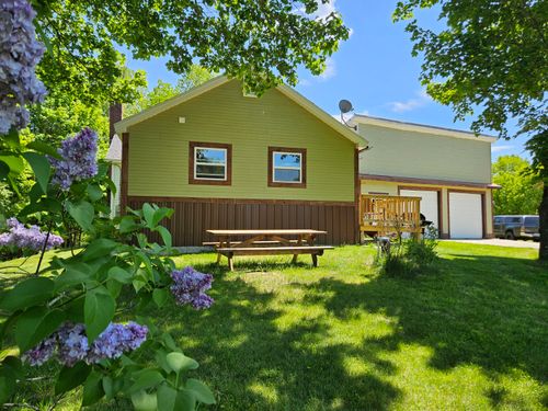 662 Temple Rd, Farmington, ME, 04938-5055 | Card Image