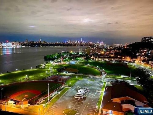 1203 River Rd, Edgewater, NJ, 07020-1456 | Card Image