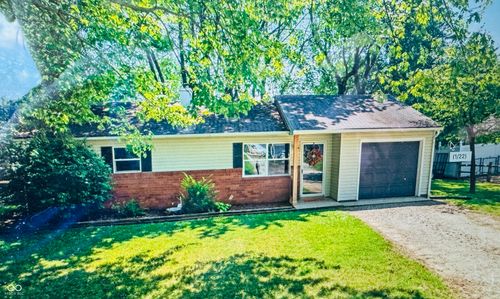 975 Rolling Hill Rd, Greenwood, IN, 46142-5234 | Card Image