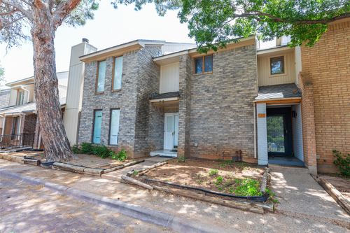 73 Fairway Oaks Blvd, Abilene, TX, 79606-5137 | Card Image
