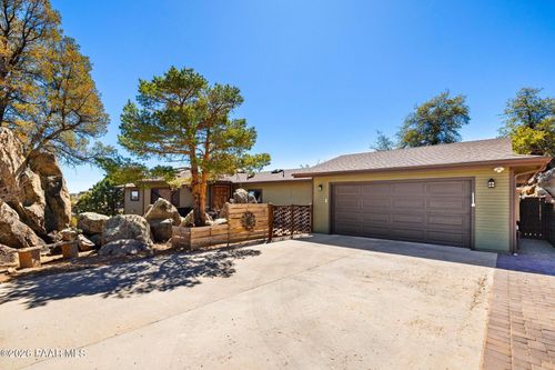 1875 N Peaceful Mesa Dr, Prescott, AZ, 86305-5108 | Card Image