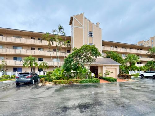 7006 Huntington Lane, Delray Beach, FL, 33446 | Card Image