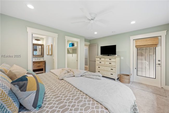 2nd Primary Bedroom with outdoor access | Image 29