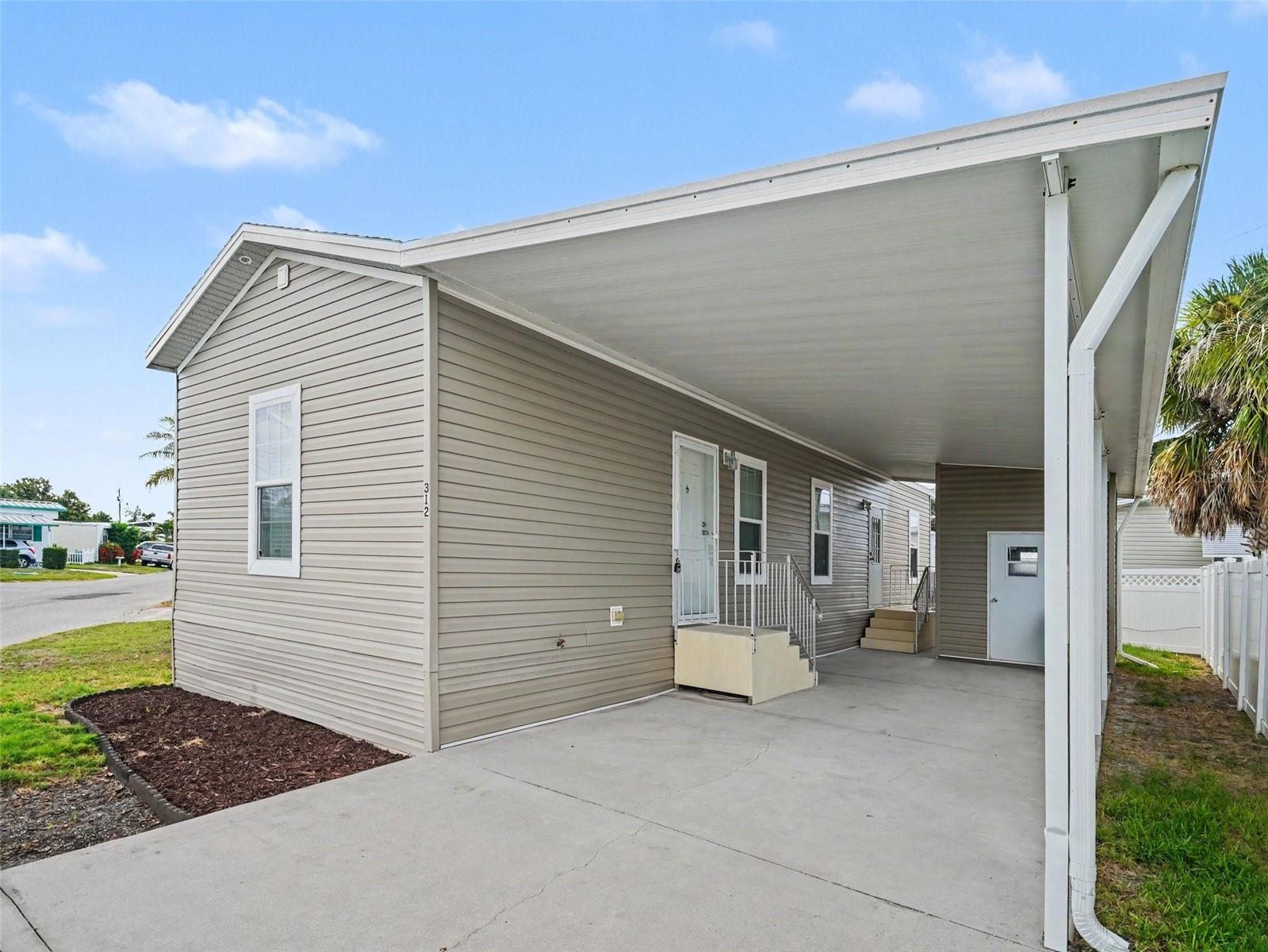 Residential in BRADENTON