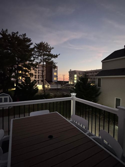 512 W Brigantine Ave, Brigantine, NJ, 08203-2548 | Card Image