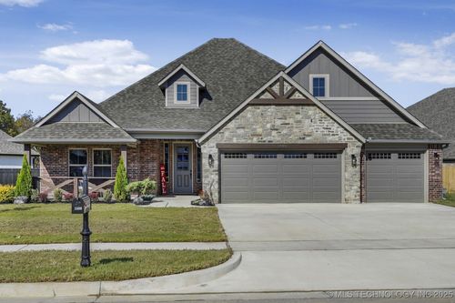 1408 N 70th St, Broken Arrow, OK, 74014-2563 | Card Image