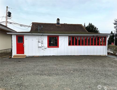 105 Maple Ave, La Conner, WA, 98257-9461 | Card Image