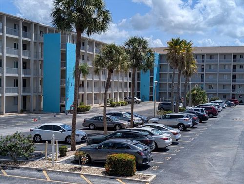 k-203-3564 Lake Bayshore Dr, Bradenton, FL, 34205-5155 | Card Image