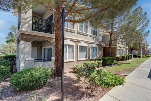 apt-418-2900 Sunridge Heights Pkwy, Henderson, NV, 89052-4475 | Card Image