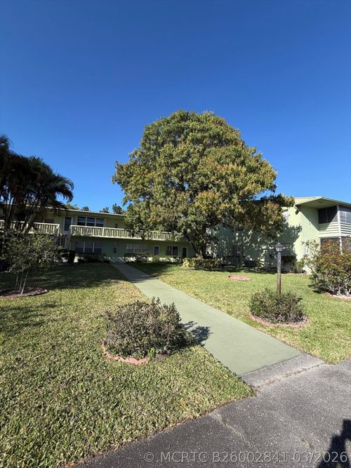 64 Norwich C, West Palm Beach, FL, 33417-7938 | Card Image