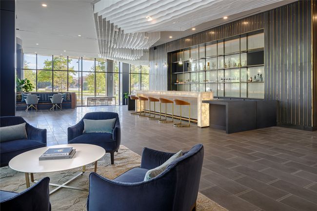 On-Site Resident Bar | Image 27