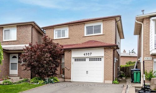 4327 Burnaby Crt, Mississauga, ON, L4W3W7 | Card Image