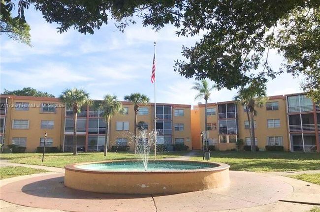 APT-9-1B - 4334 9 Th Ave, Condo with 1 bedrooms, 2 bathrooms and null parking in Deerfield Beach FL | Image 16