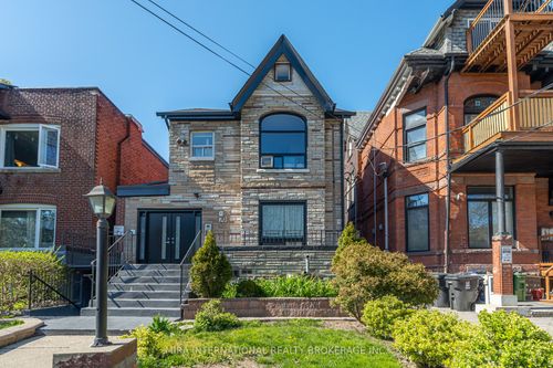 b3-70 Melbourne Ave, Toronto, ON, M6K1K7 | Card Image