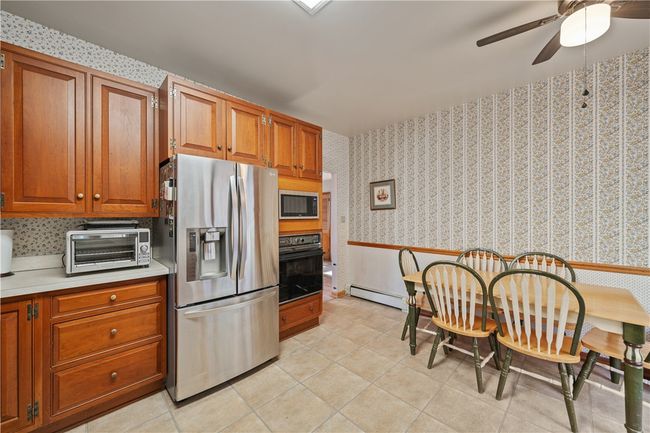 126 Coal Bluff Rd, House other with 3 bedrooms, 3 bathrooms and null parking in Finleyville PA | Image 13