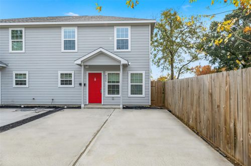 unit-b-8595 Parkway Dr, Houston, TX, 77088-2042 | Card Image