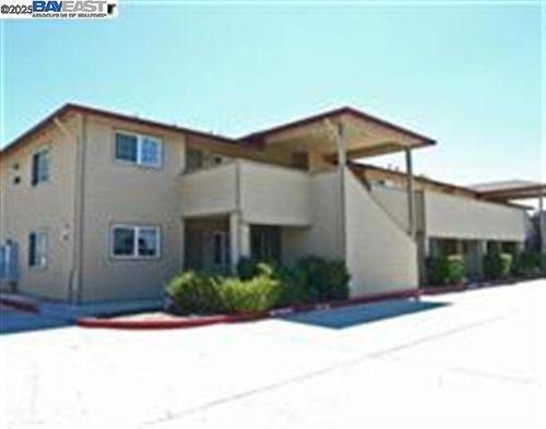 2255 Chestnut St, Livermore, CA, 94551-6856 | Card Image