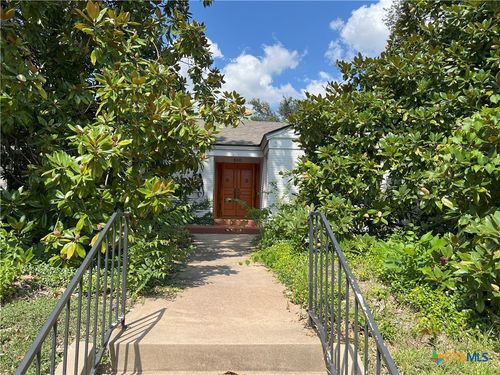 510 W Royal Ave, Temple, TX, 76501-1632 | Card Image