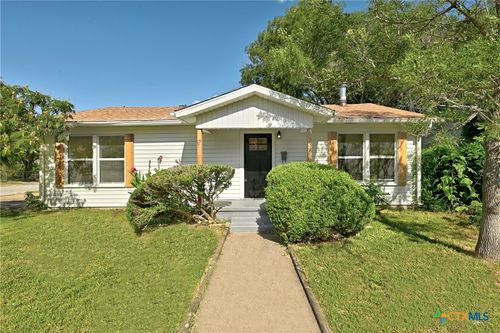 1302 S 2nd St, Killeen, TX, 76541-7953 | Card Image