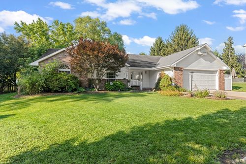 1108 Beaver Creek Ln, Mahomet, IL, 61853-9548 | Card Image