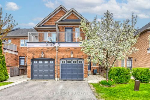13-1015 Galesway Blvd, Mississauga, ON, L5V0A8 | Card Image