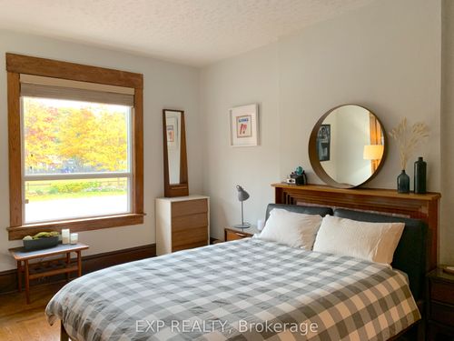 1-280 Keele St, Toronto, ON, M6P2K4 | Card Image