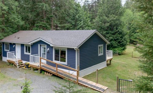 601 Wildwood Cres, Gabriola Island, BC, V0R1X4 | Card Image