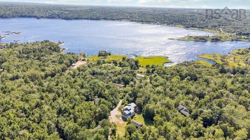 187 Hartz Point Rd, Shelburne, NS, B0T1W0 | Card Image