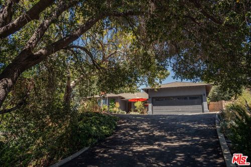 25166 Wheeler Rd, Newhall, CA, 91321-3467 | Card Image