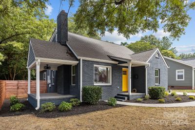 Beautiful covered side porch | Image 1