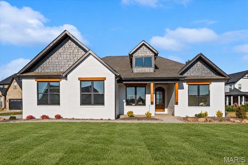 819 Daniel Dr, Mascoutah, IL, 62258-1749 | Card Image