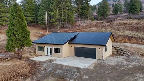 23422 E Henry Rd Rd, Greenacres, WA, 99016 | Card Image